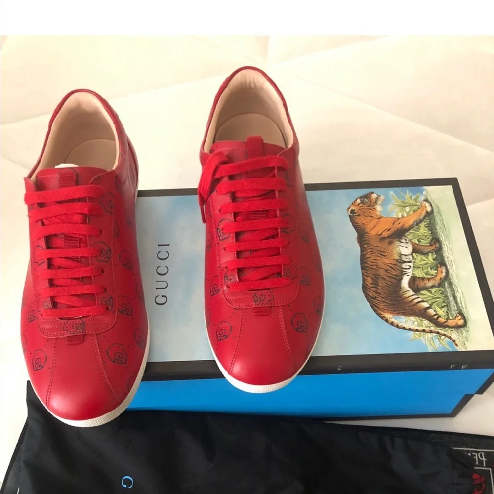 Red Gucci Special edition ghost sneakers Red Hot - Picture 2 of 3